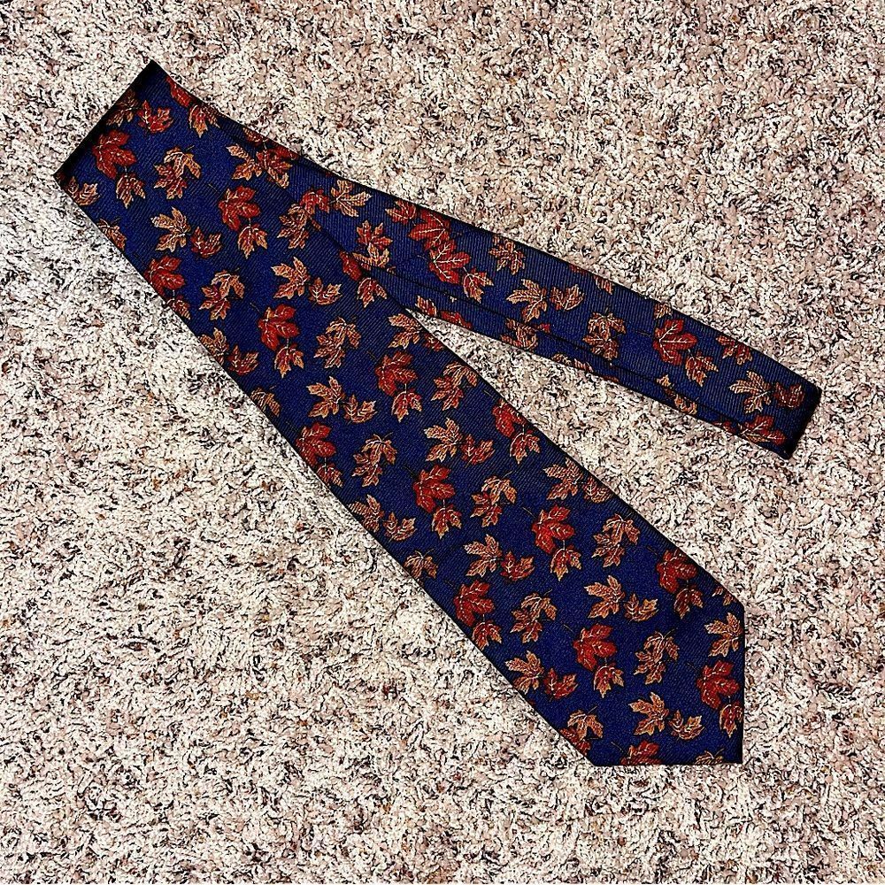 Lands’ End Men’s Regular 100% Silk Tie Autumn Fall Leaves blue orange gold